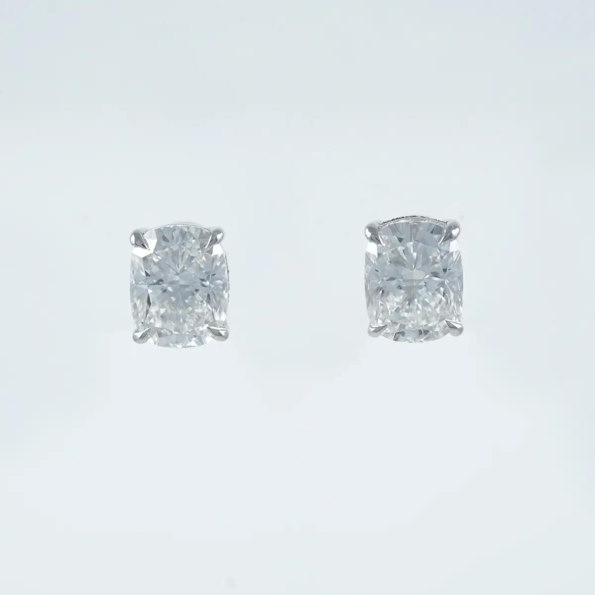 Cushion Diamond Solitaire Earring