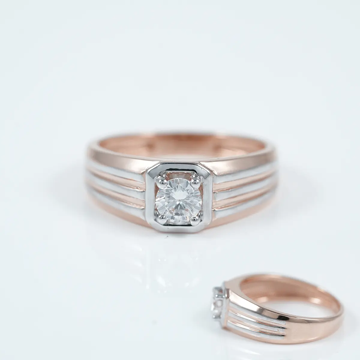 Round Diamond Solitaire Gents Ring 