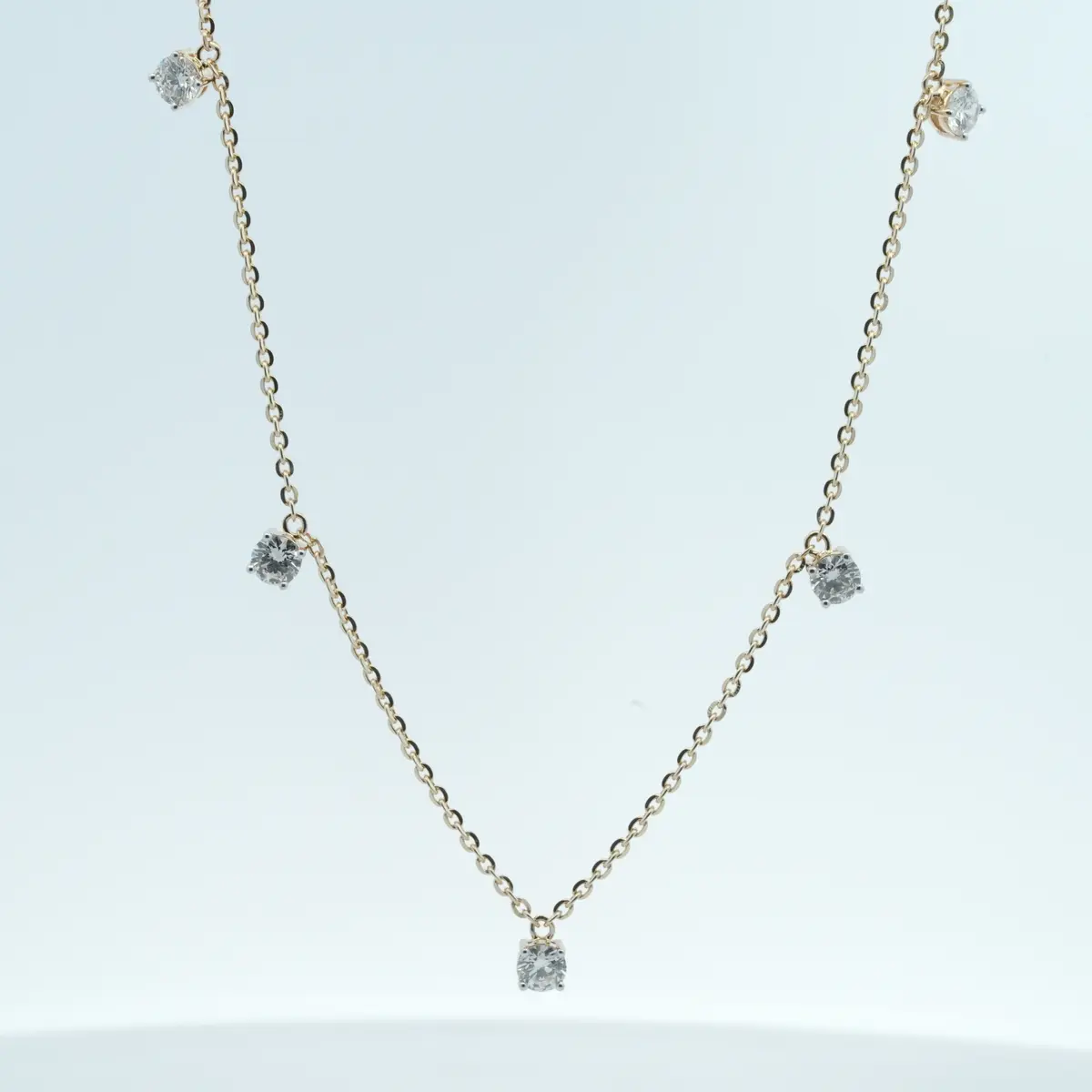 Round Diamond Necklace 