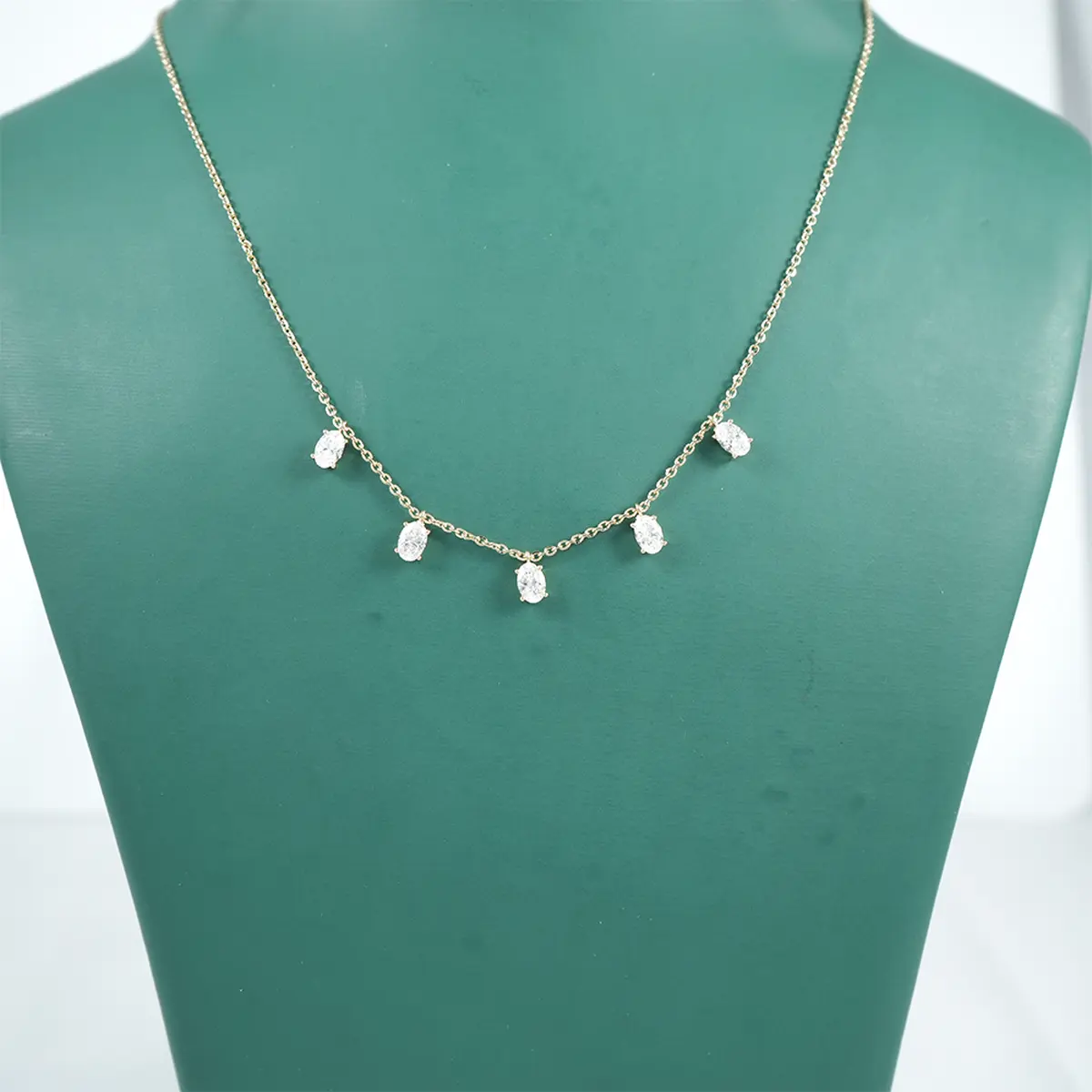 1.50 CTW Oval Diamond Fashion Necklace 