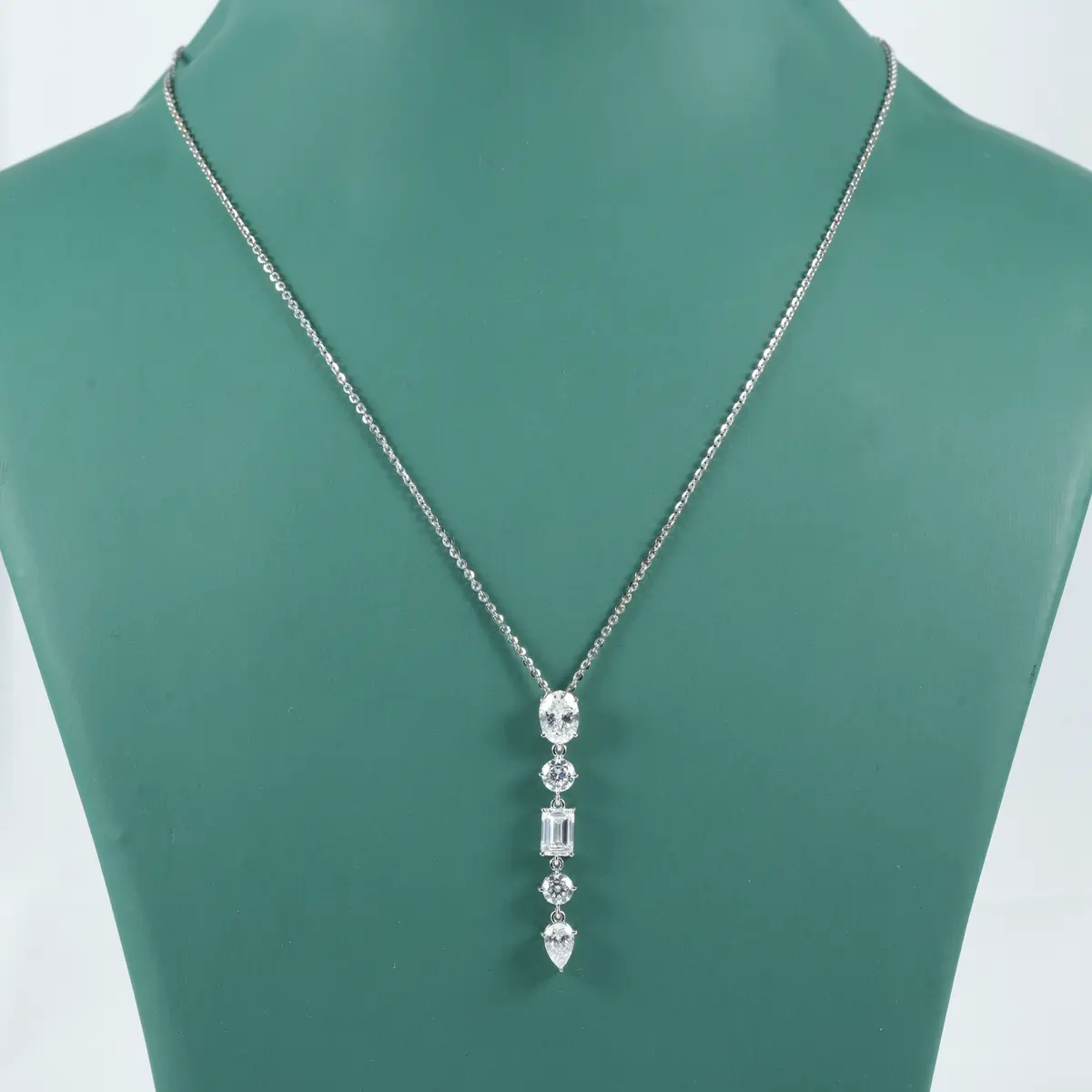 2.70 CTW Fancy Diamond Fashion Necklace
