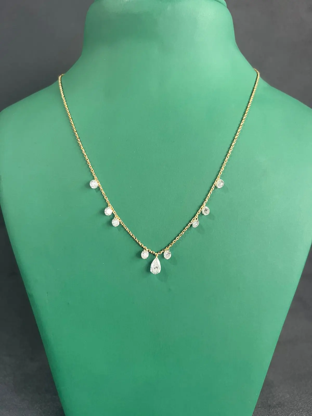 Pear & Round Drill Diamond Fashion Necklace 
