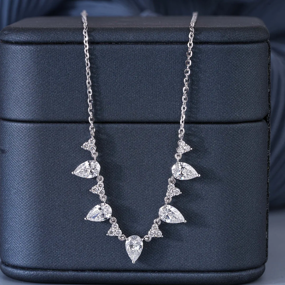Pear & Round Diamond Fashion Necklace 