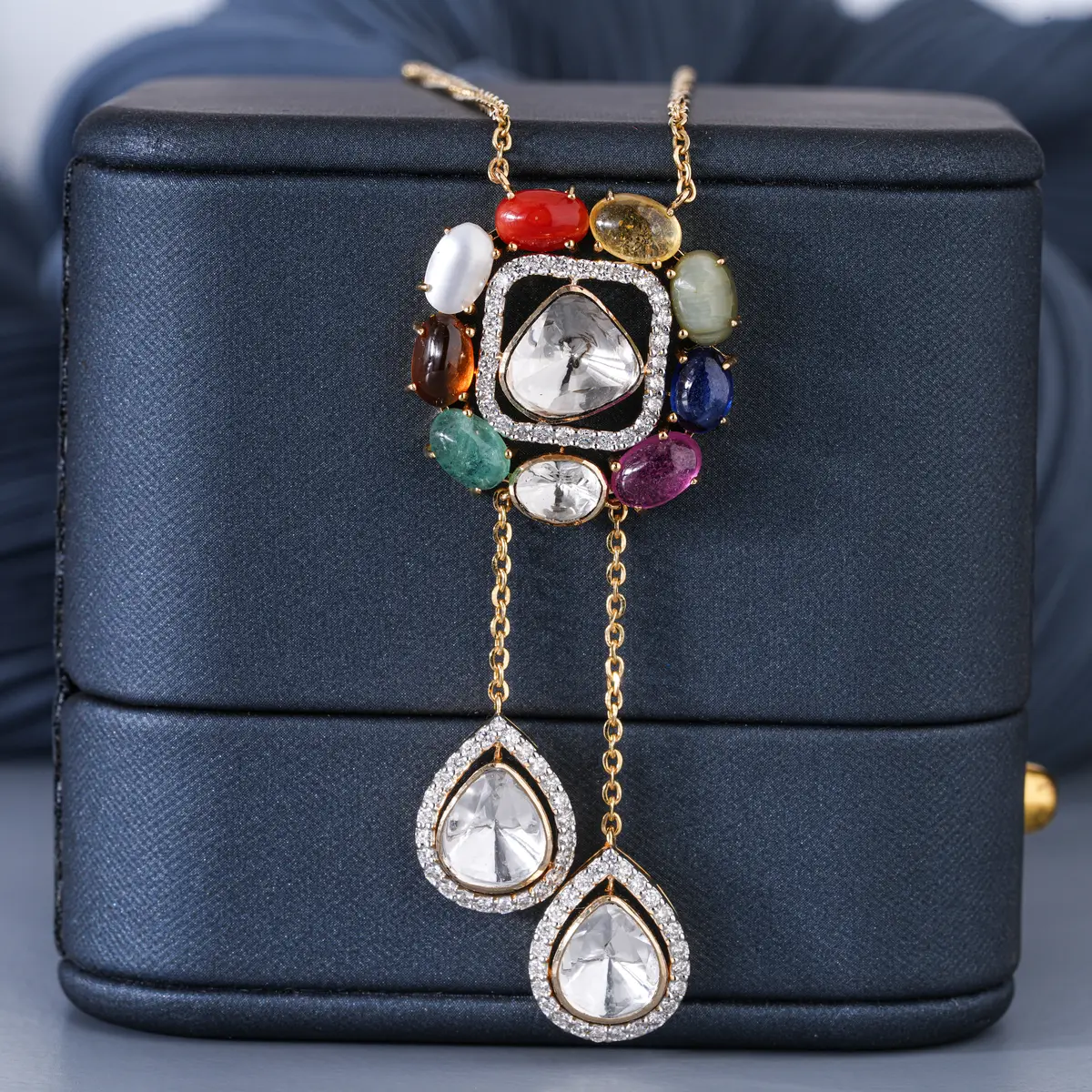 Round Diamond & Polky Necklace 