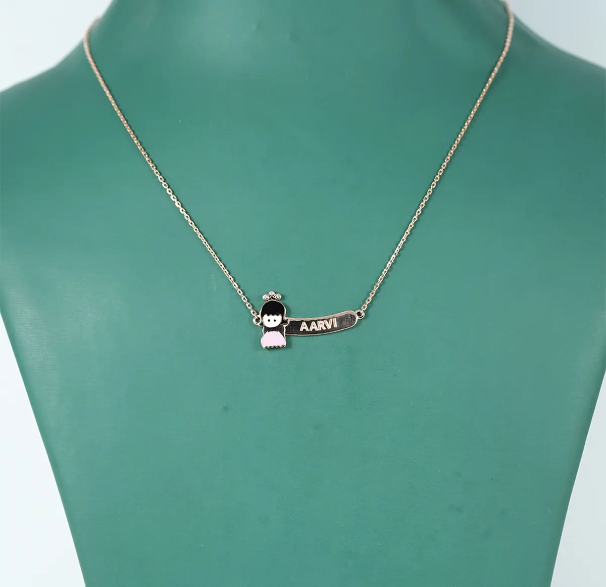 Round Diamond Fashion Necklace 