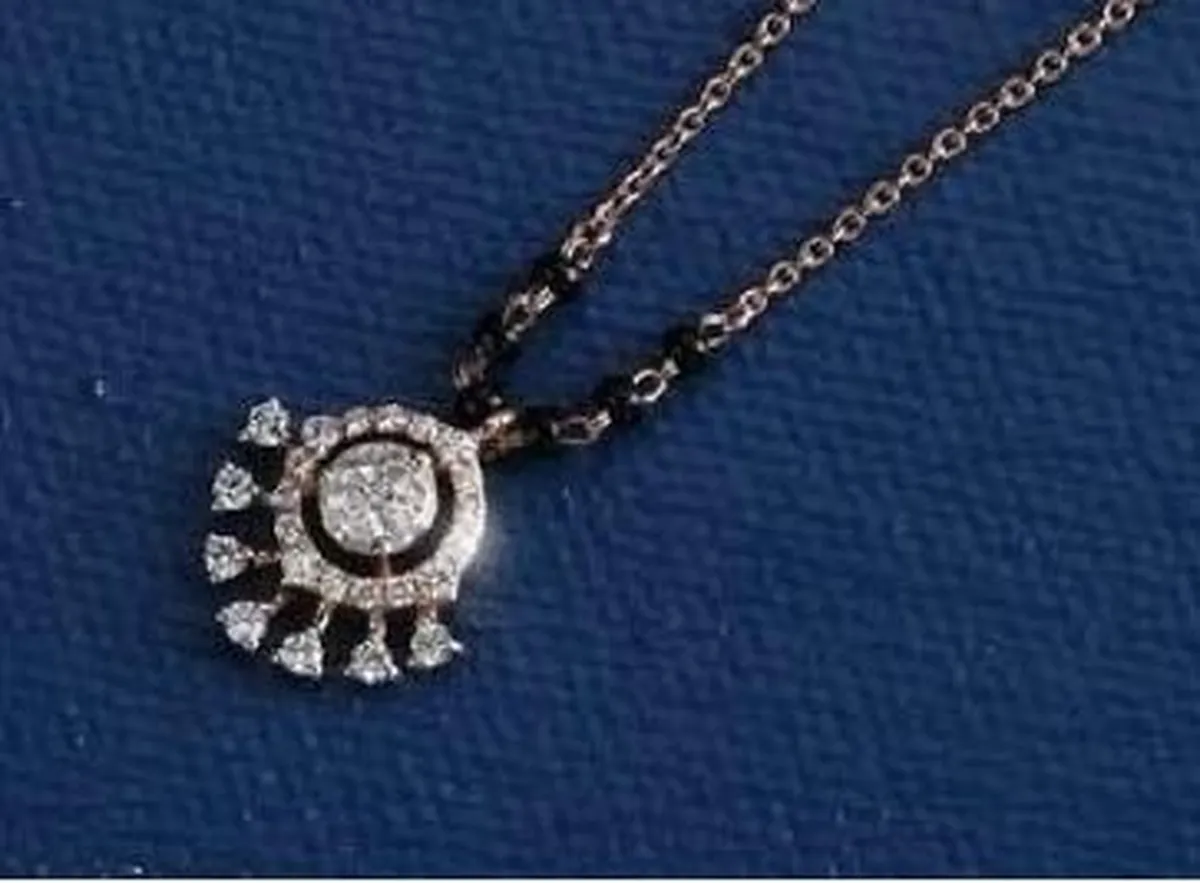 Round Diamond Necklace 