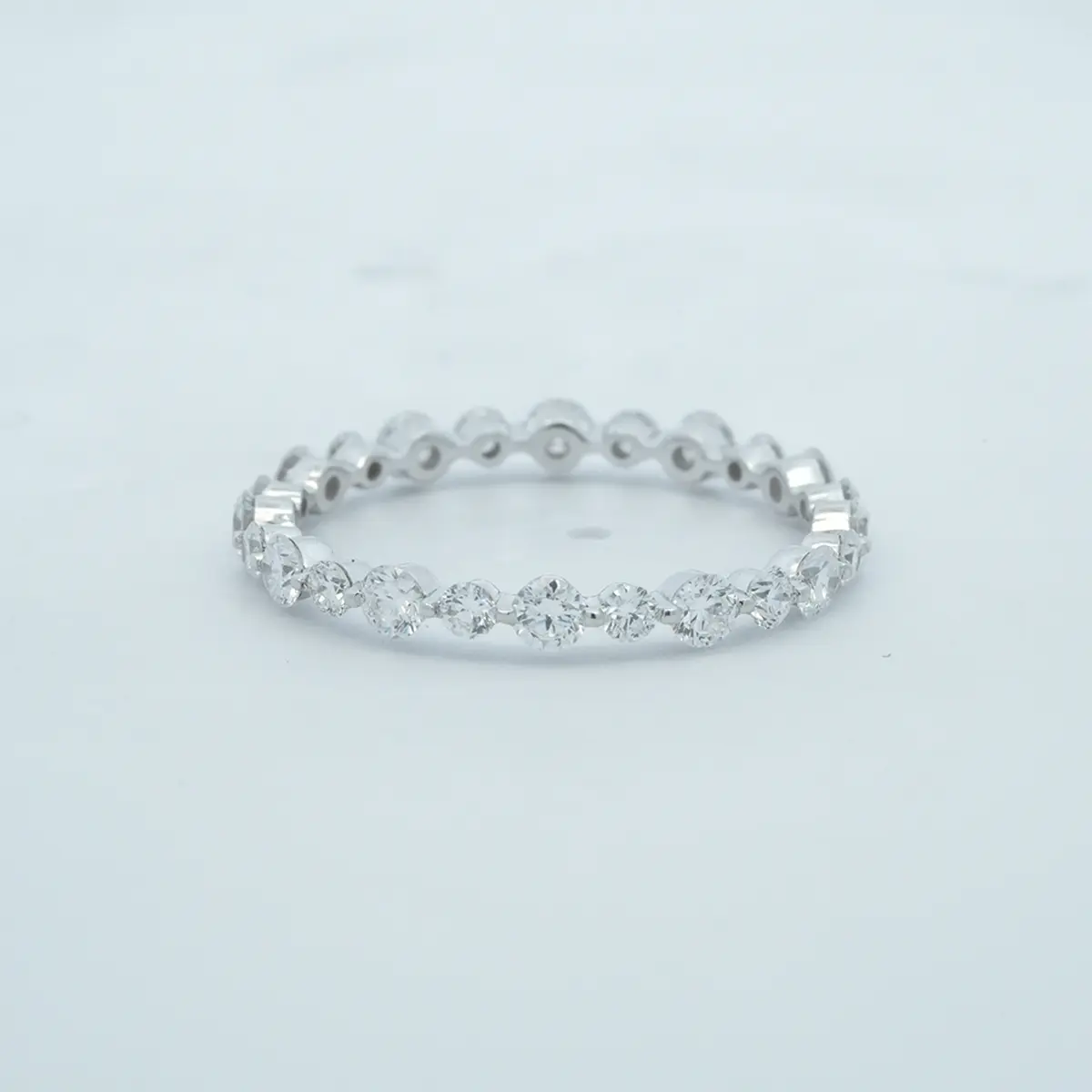 Round Diamond Eternity Band 