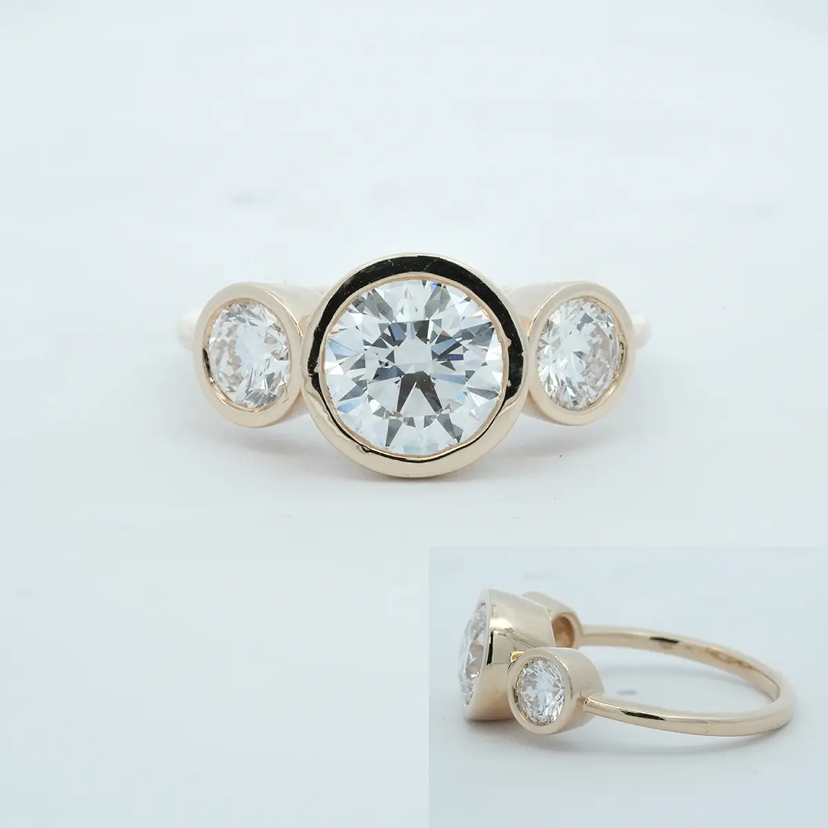 Bezel Setting Round Diamond Band 