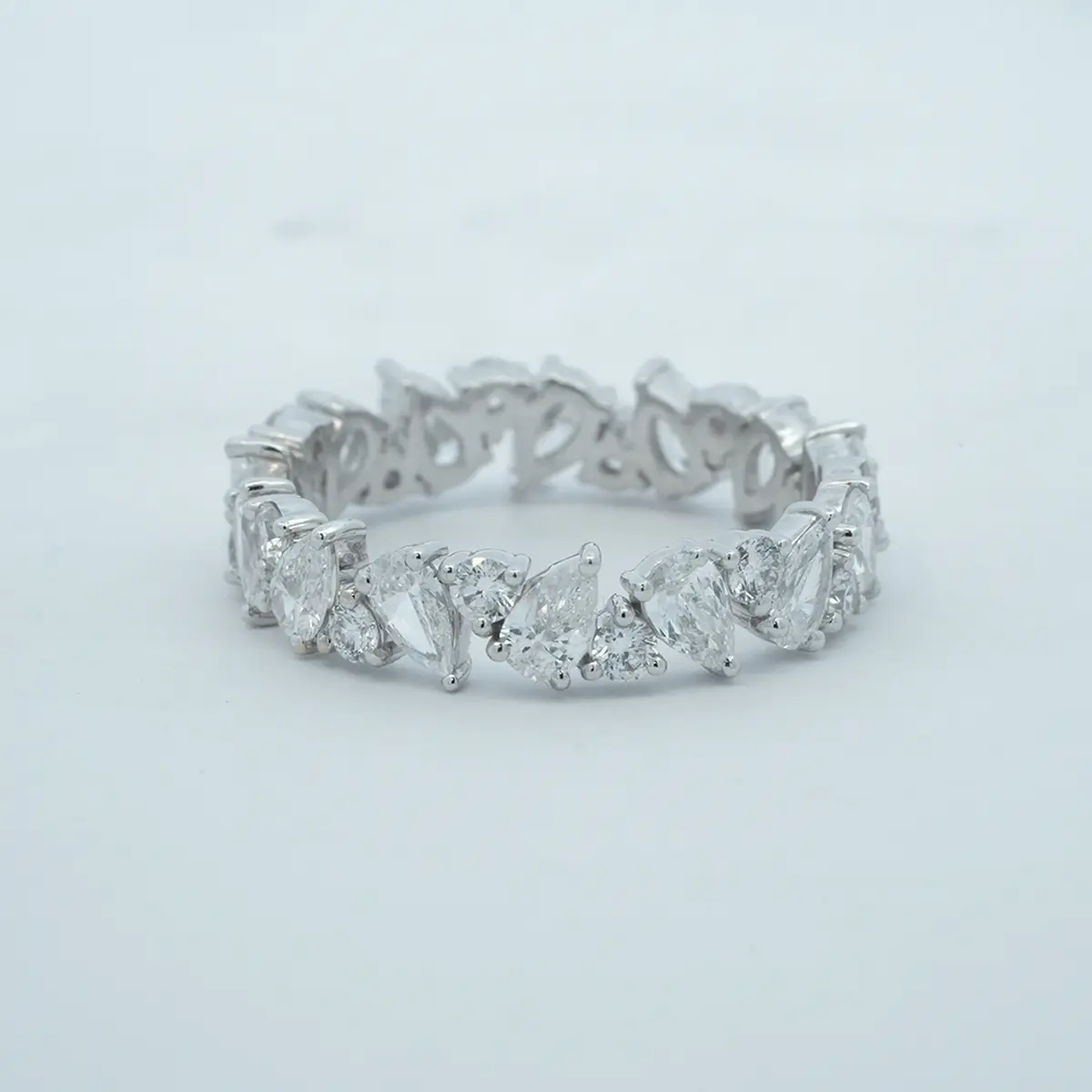 Pear & Round Diamond Eternity Diamond 
