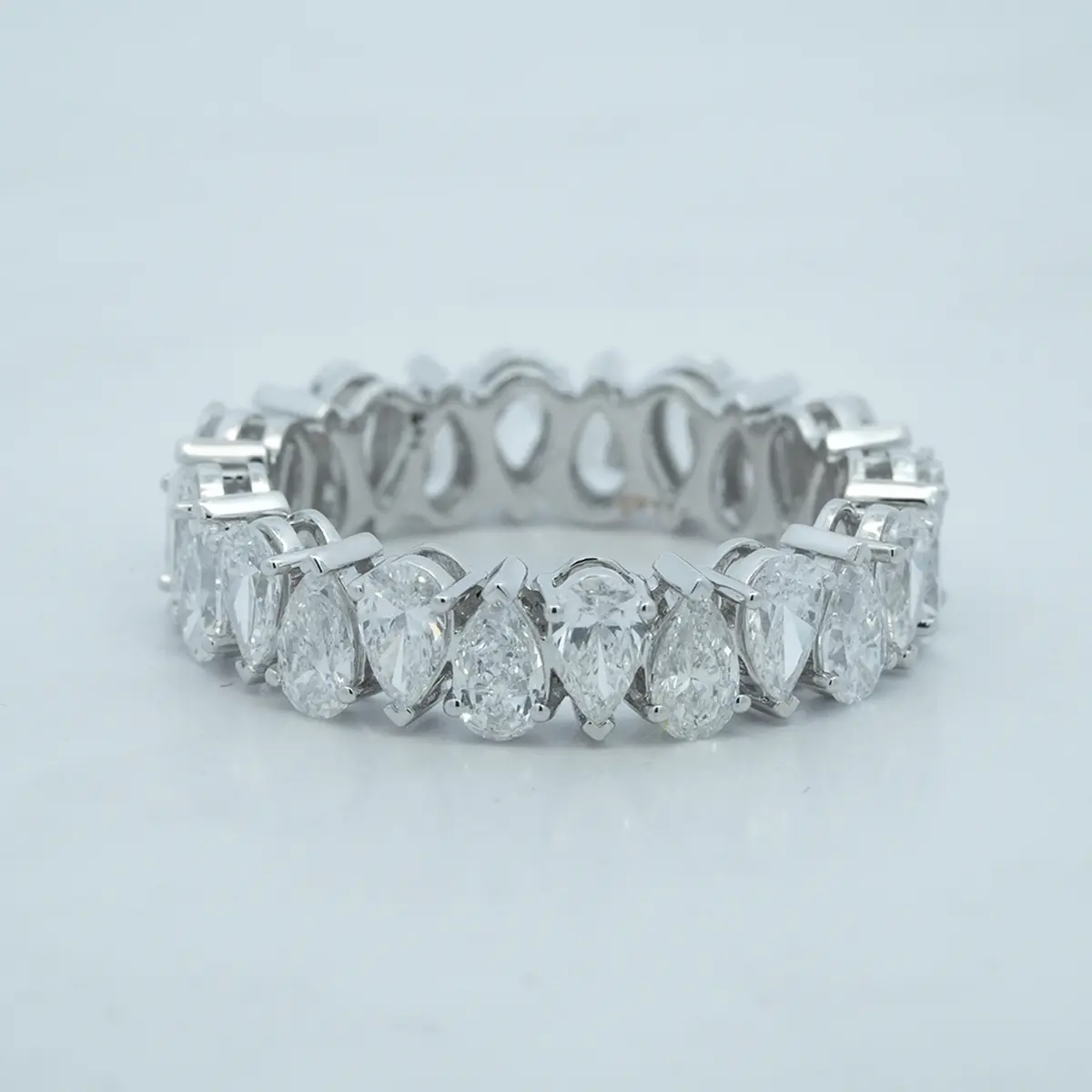 Pear Diamond Eternity Diamond 