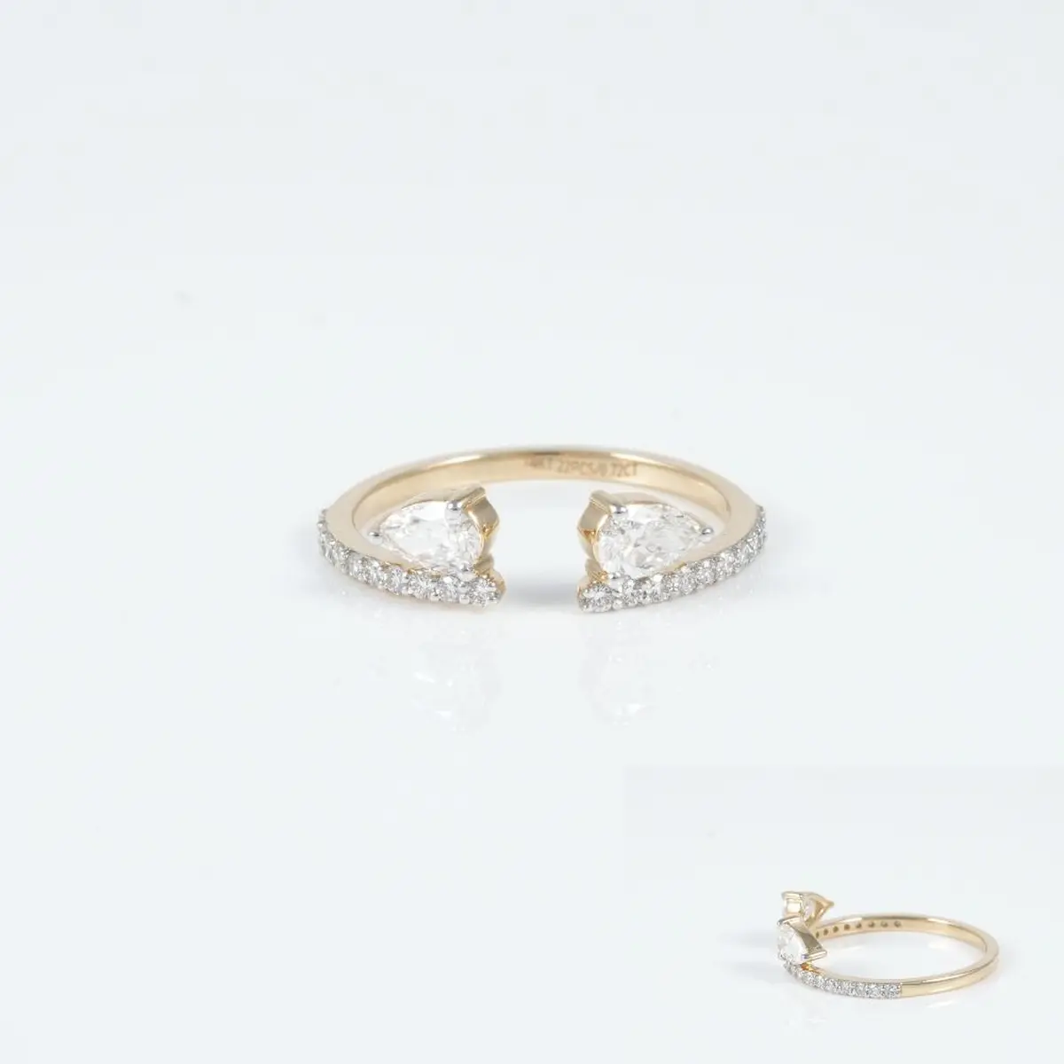 Pear & Round Diamond Fashion Ring 