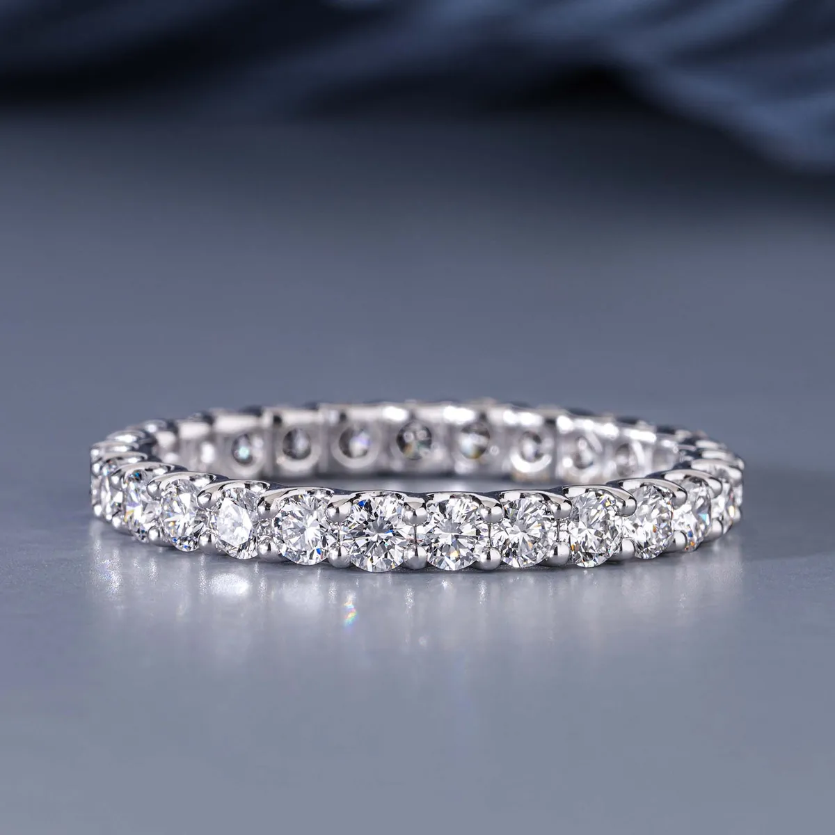 Round Diamond Eternity Band 