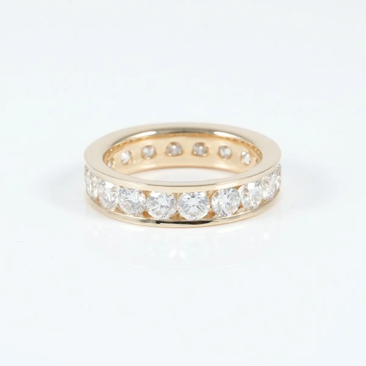 Round Diamond Eternity Band 