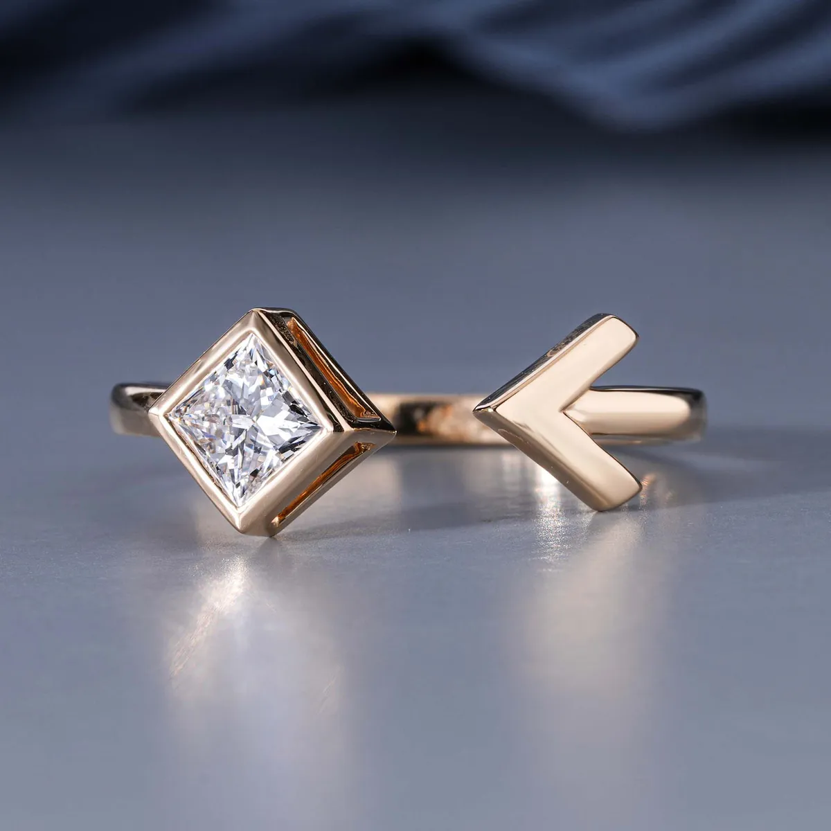 Bezel Setting Princess Diamond Solitaire Fashion Ring 