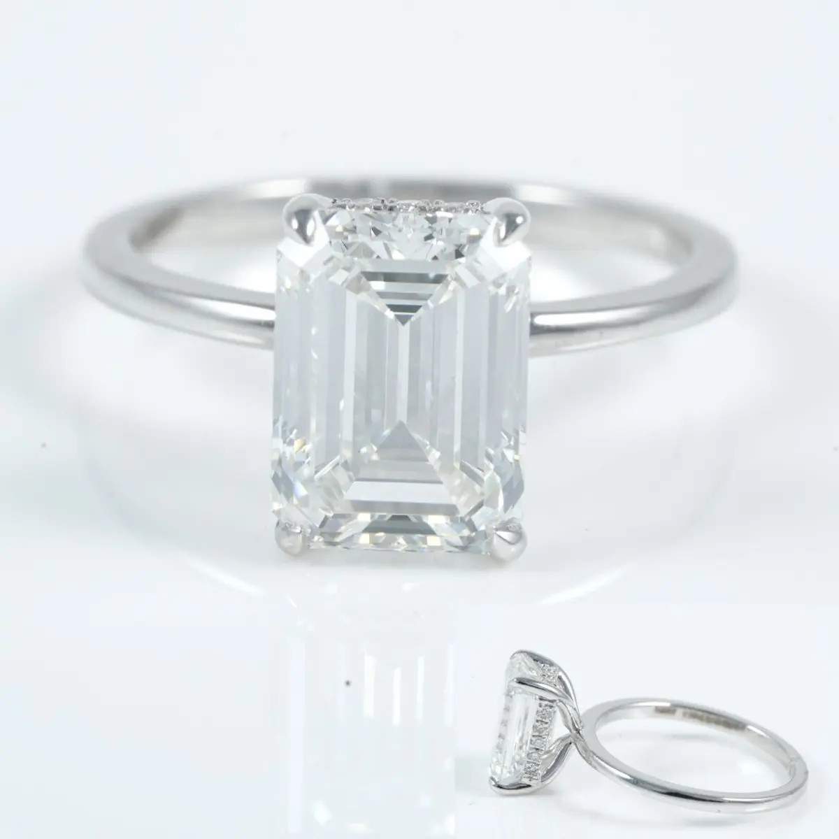 Halo Emerald & Round Diamond engagement Ring 
