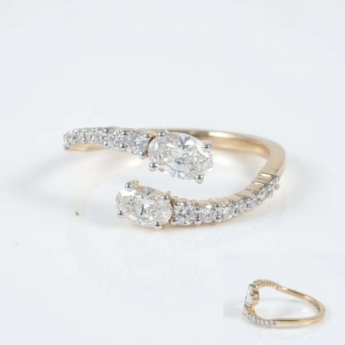 Oval & Round Diamond Fashion Ring 