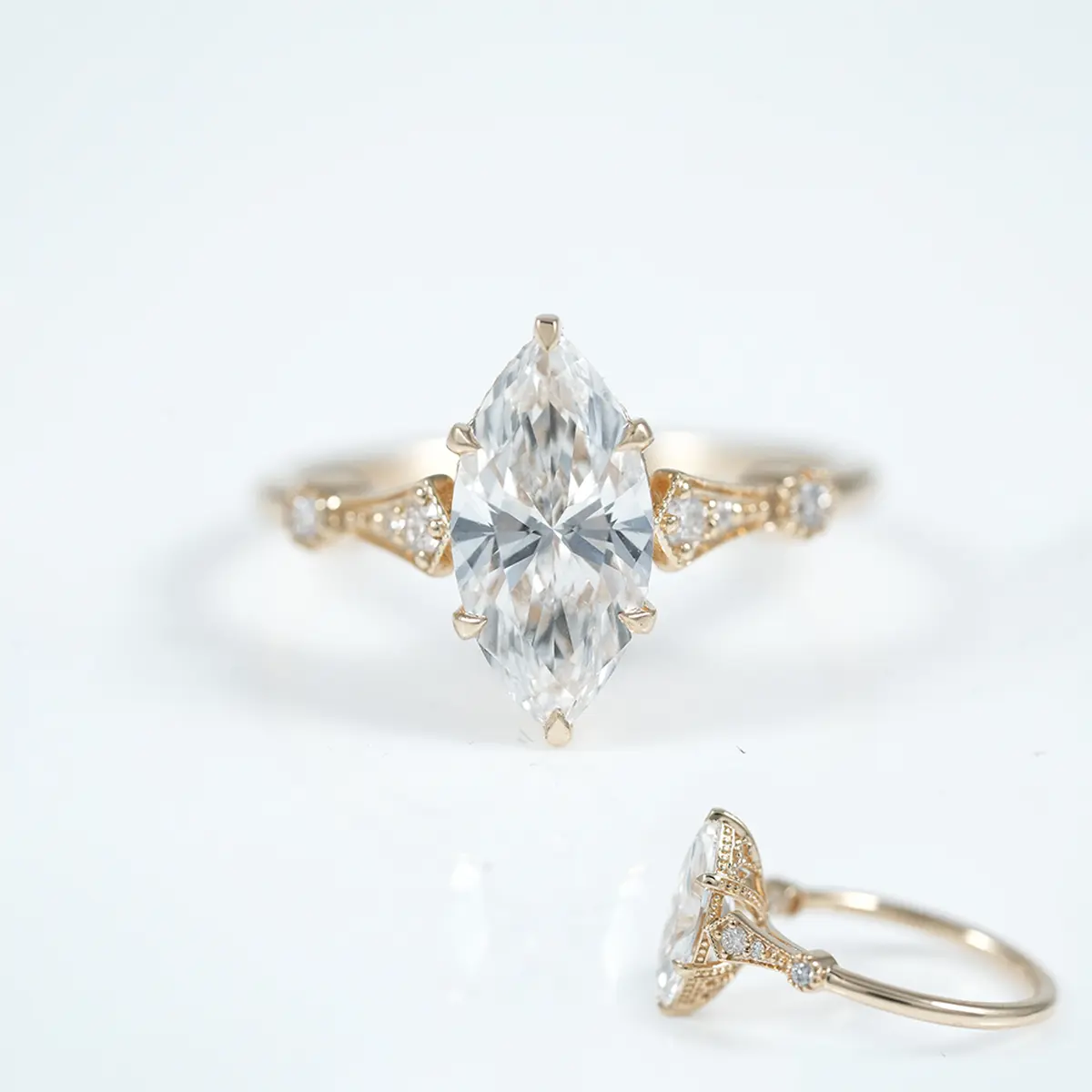 Marquise & Round Diamond Engagement Ring 