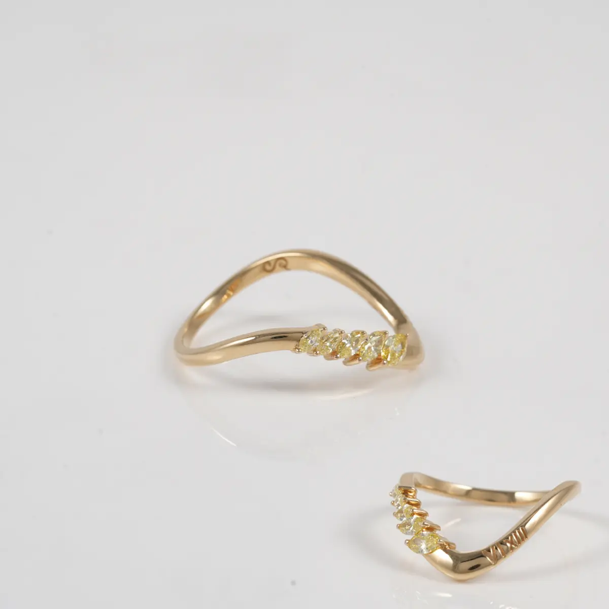 Fancy Marquise Diamond Fashion Ring 