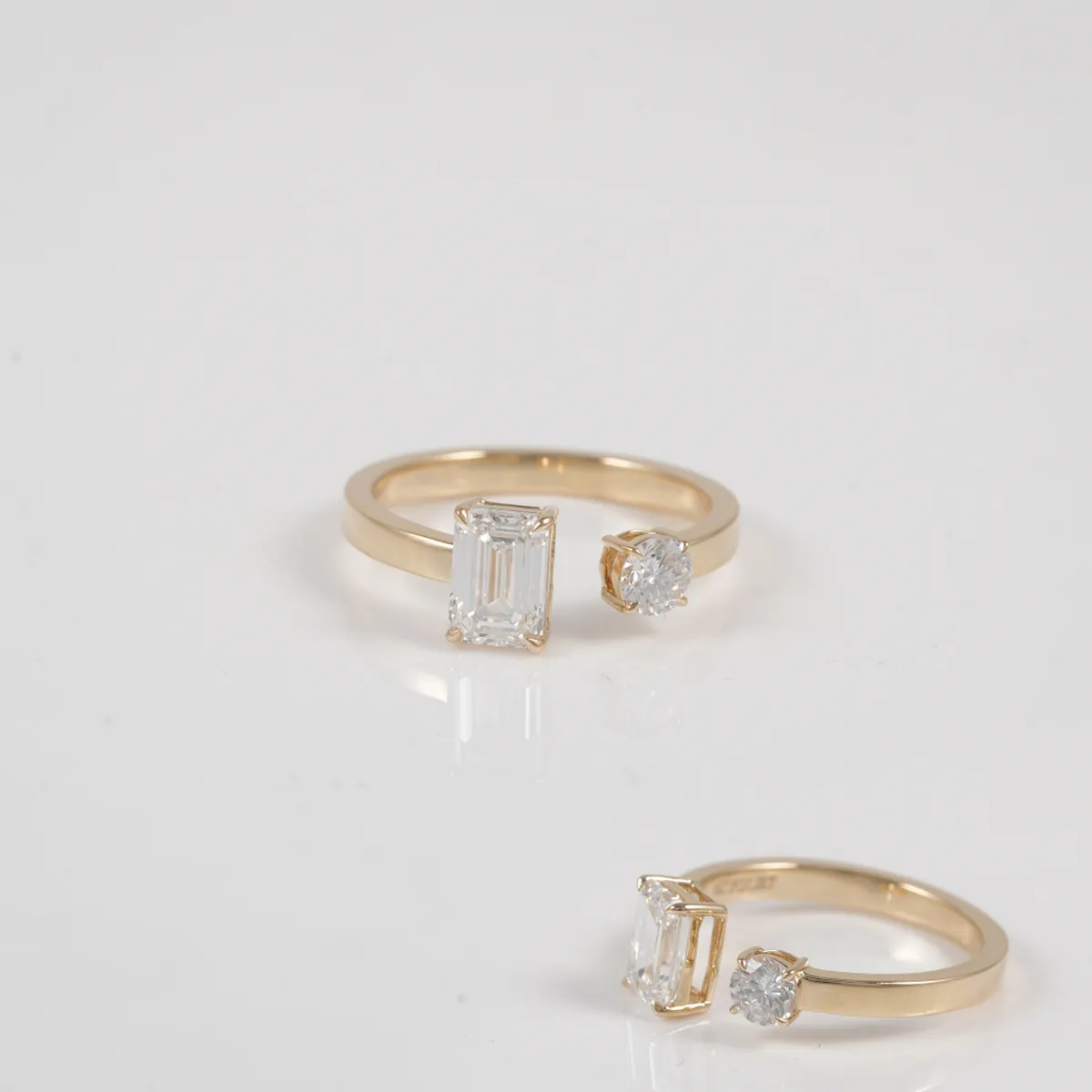 Emerald & Round Diamond Fashion Ring 