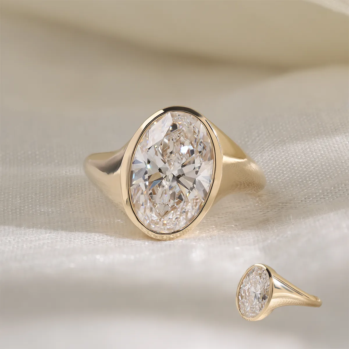 Bezel Setting Oval Diamond Band 