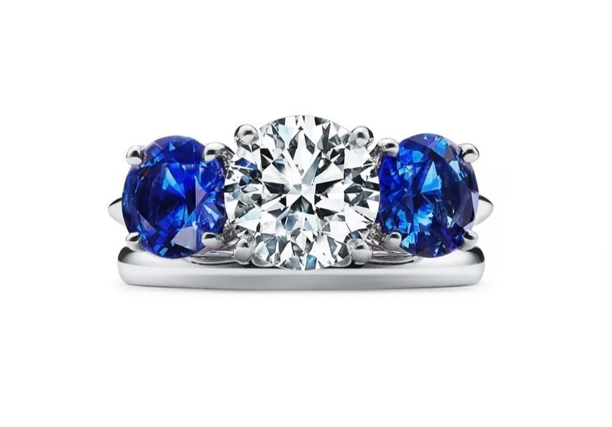 Round Diamond & Round Colour Stone Womens Ring 